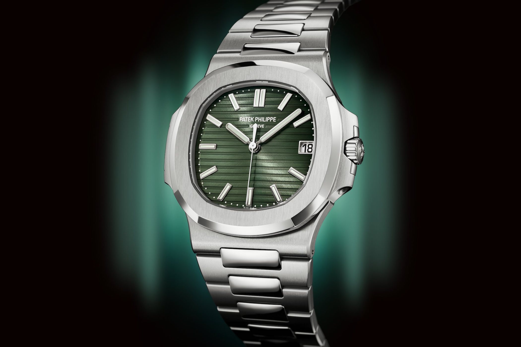 Patek Philippe Nautilus 5711 Green Dial: A Timeless Classic in Stainless Steel