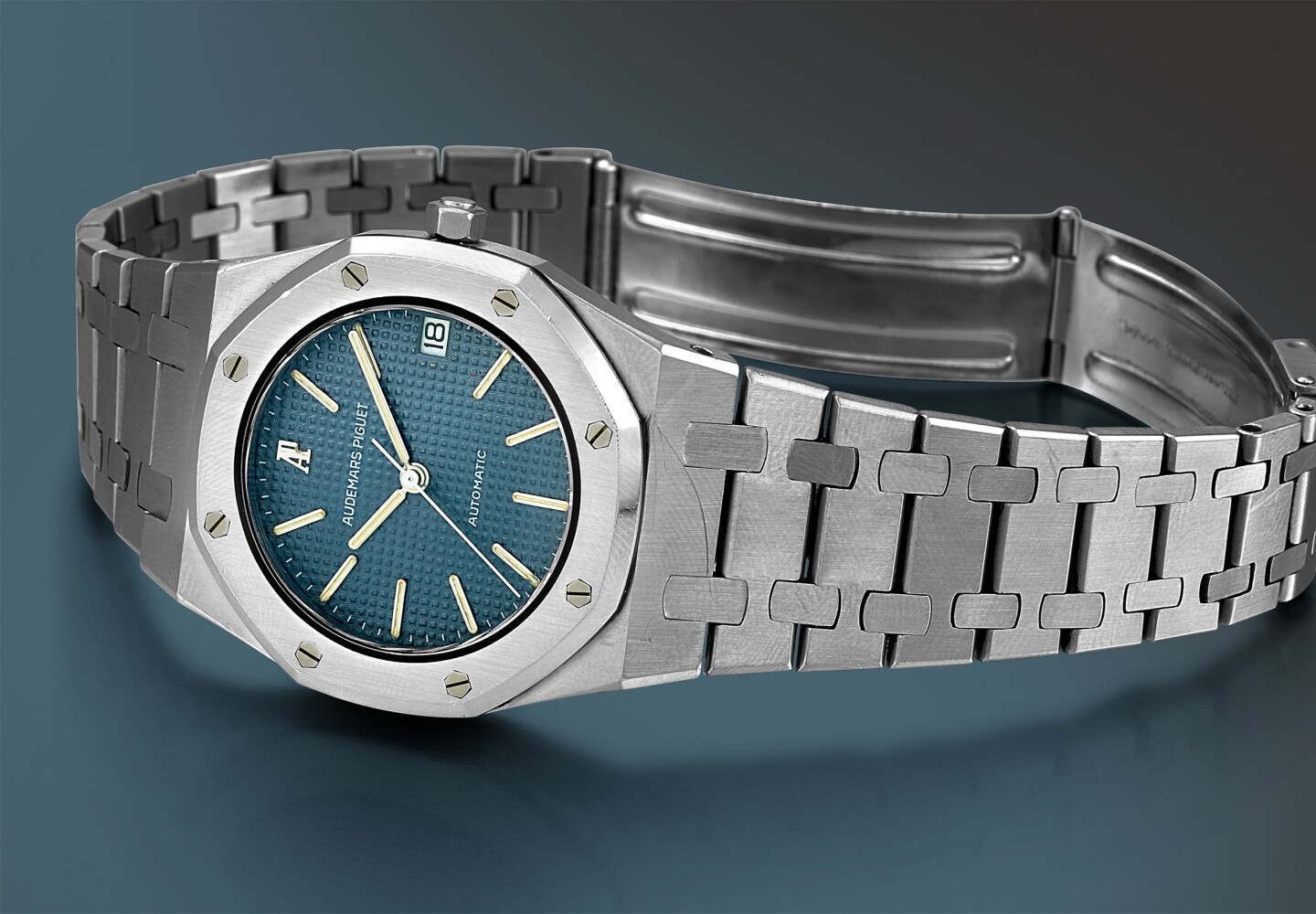 Explore Audemars Piguet Titanium Watches – Iconic Royal Oak Models