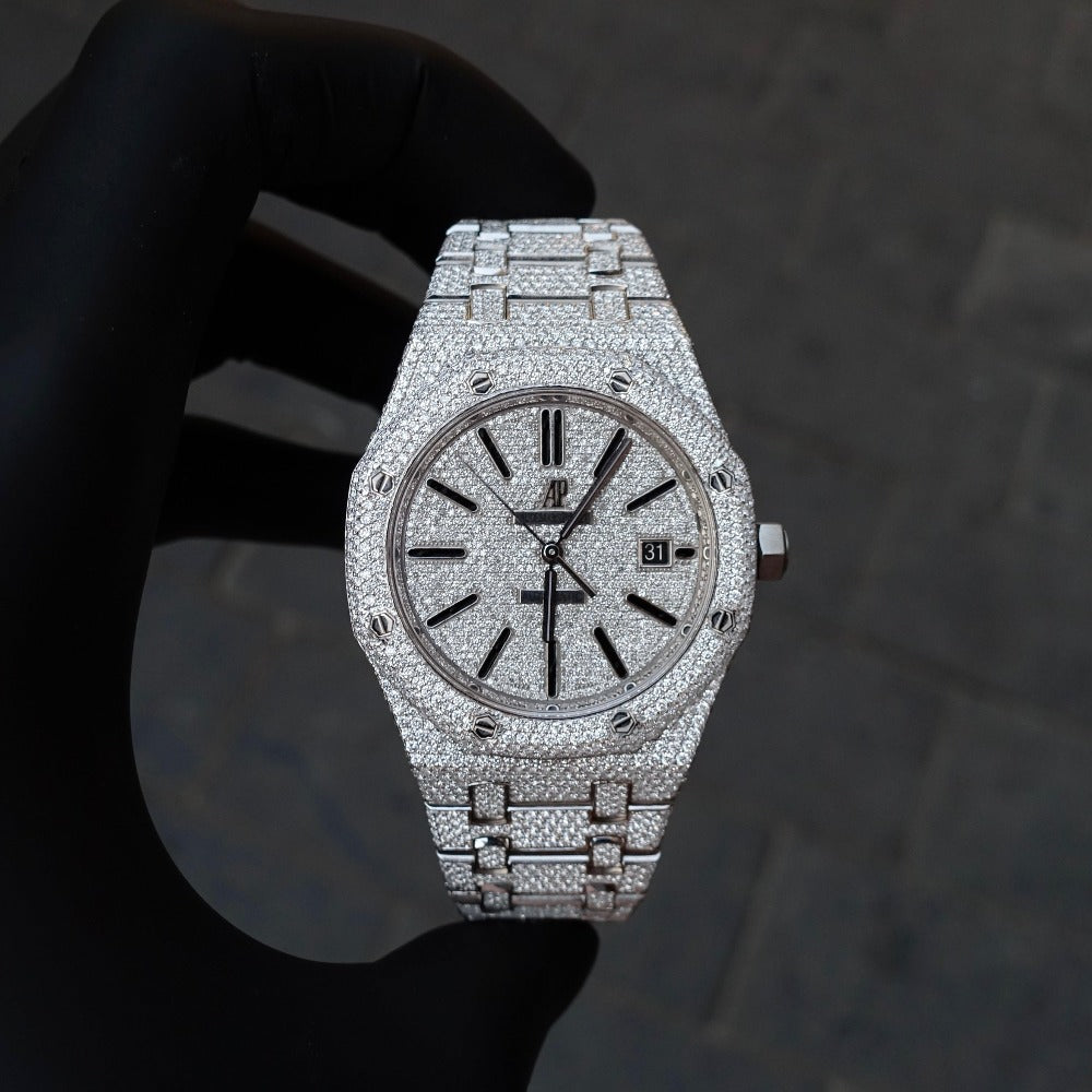 Iced Out Audemars Piguet Watch – Luxury Timepieces with Stunning Diamond Detailing