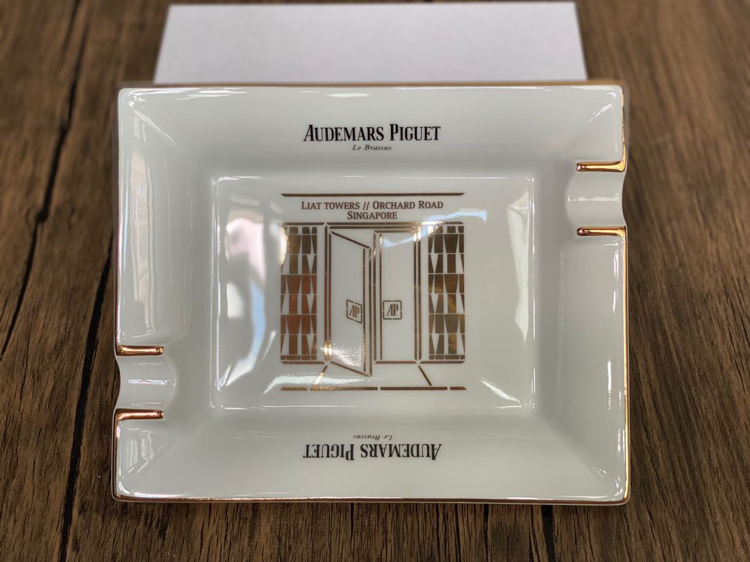 Audemars Piguet Ashtray: A Must-Have for Luxury Collectors