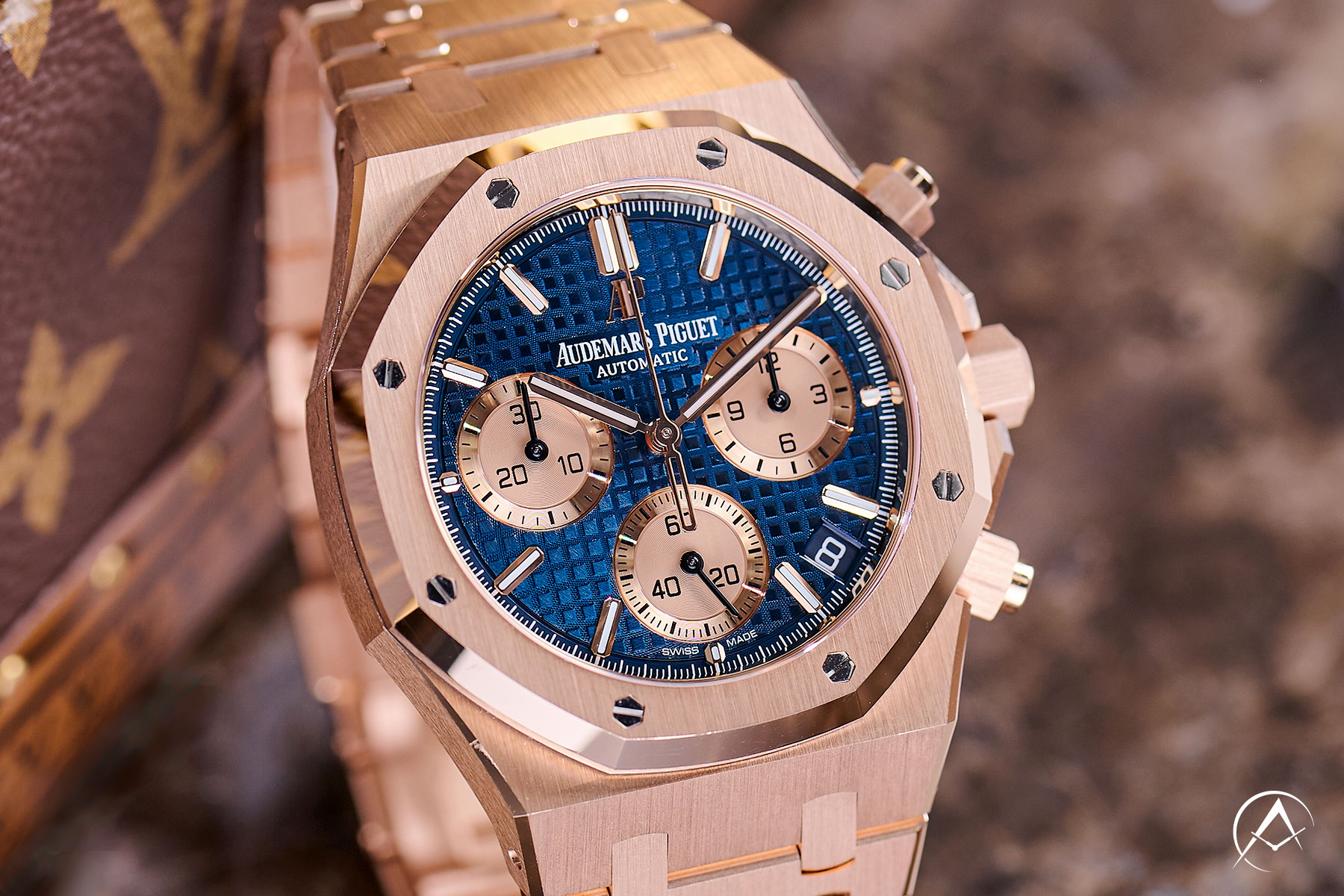 Why Gold Audemars Piguet Royal Oak Chronograph is the Ultimate Luxury Timepiece