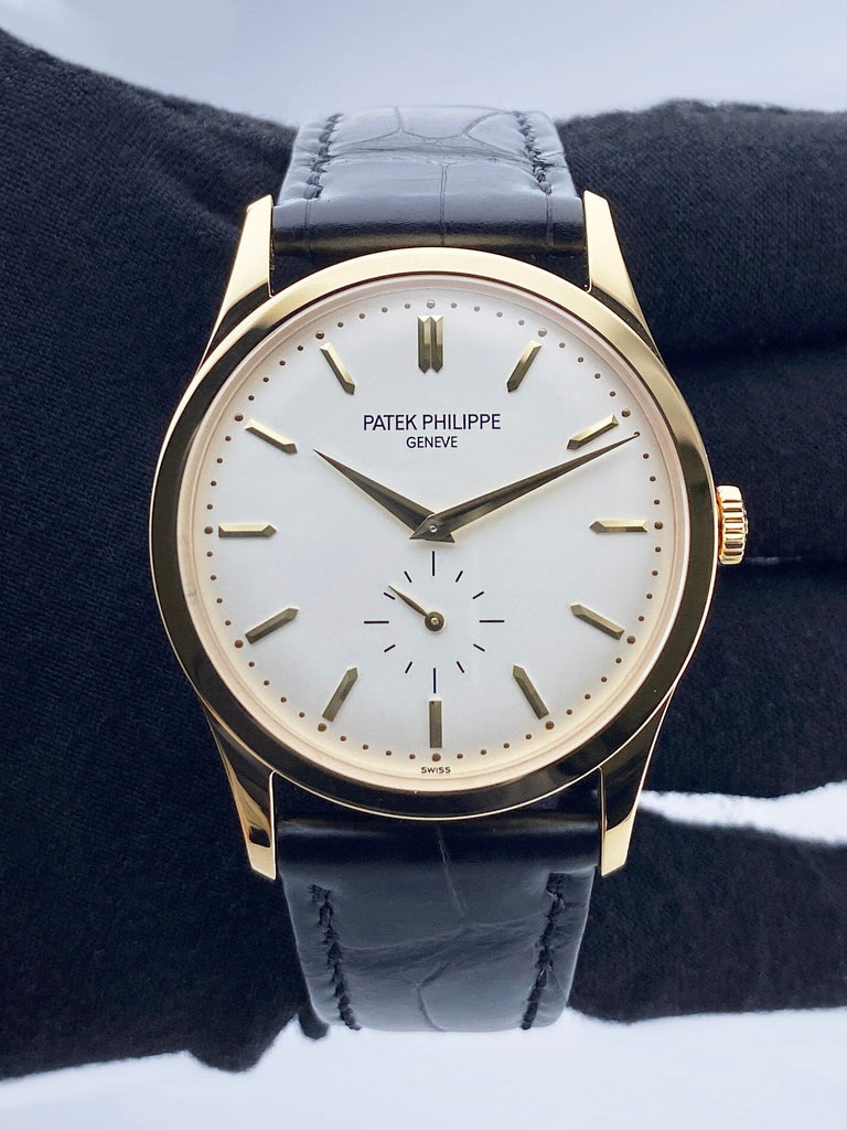 Patek Philippe 5196J Calatrava Mens Watch – Authentic, Pre-Owned, 37mm, 18K Gold