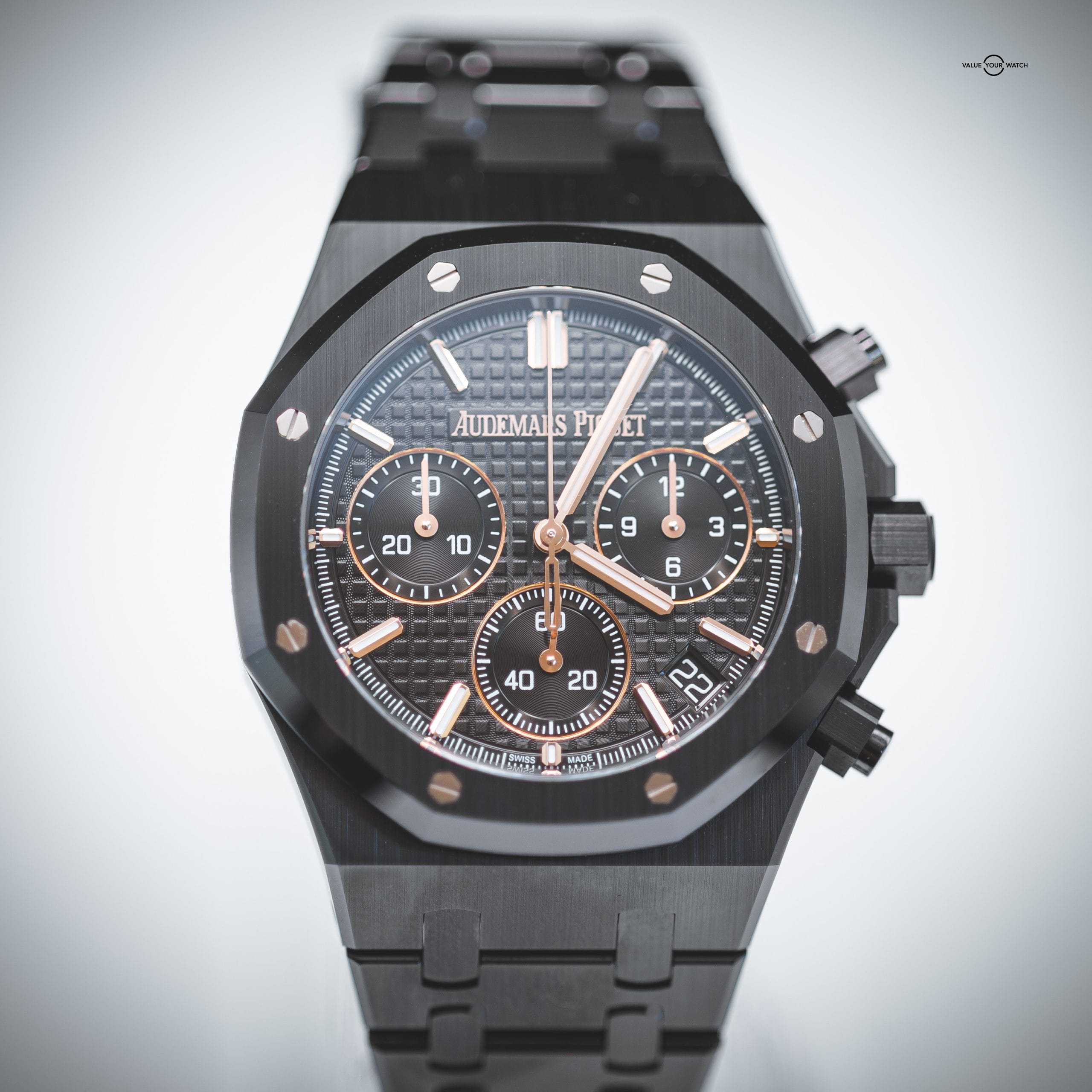 Audemars Piguet Ceramic Watches: A Blend of Innovation and Craftsmanship