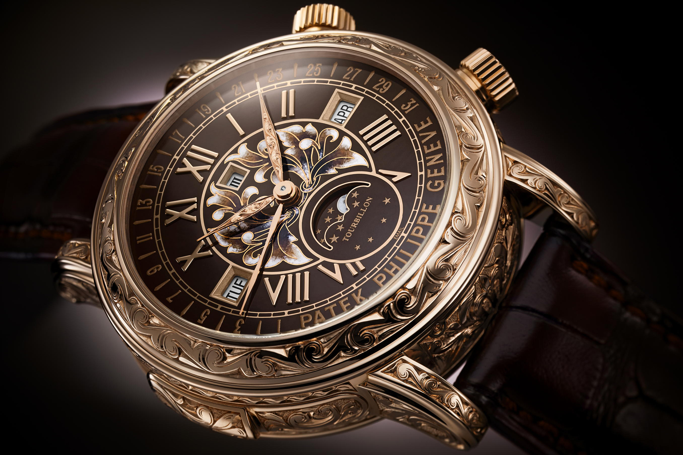 Patek Philippe 6002 Sky Moon Tourbillon: A Masterpiece of Watchmaking