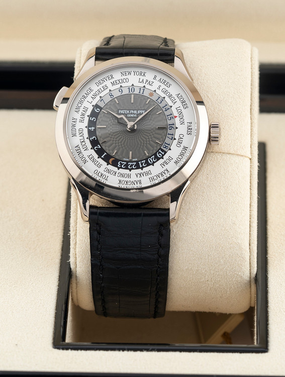 Patek Philippe Moon Watch: A Timeless Masterpiece for Collectors