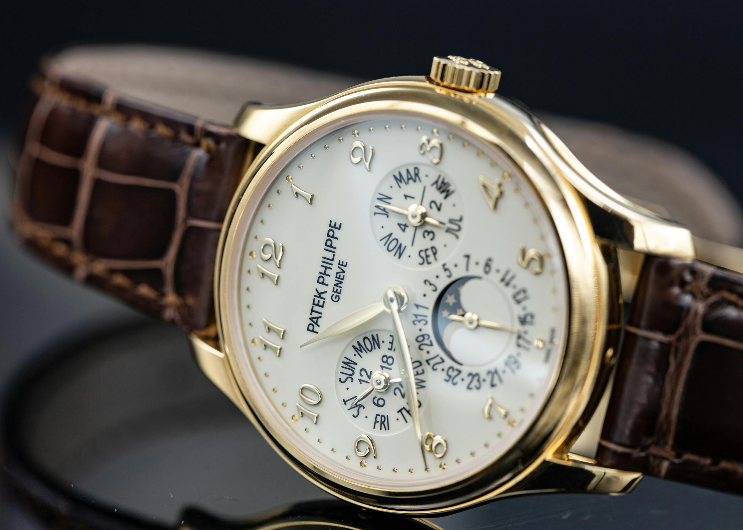 Patek Philippe 5327: A Timeless Perpetual Calendar in White Gold