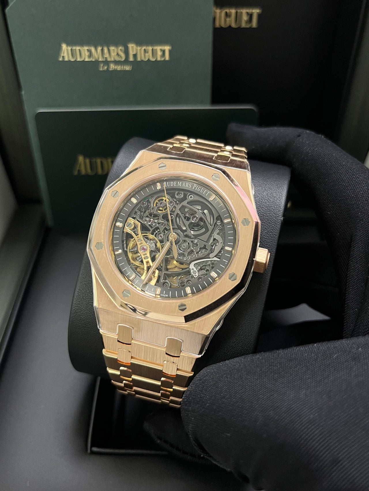 Audemars Piguet Rose Gold Skeleton: A Timeless Investment in Luxury Watches