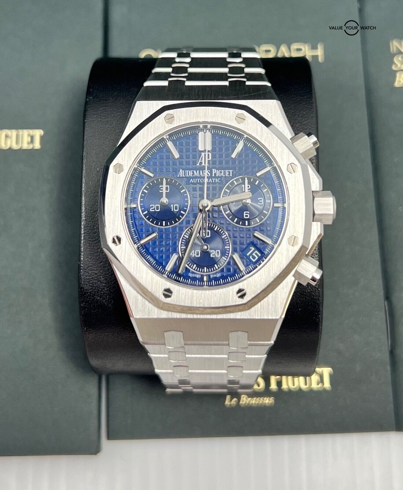 Audemars Piguet Automatic Blue Dial: Iconic Royal Oak Watches for Luxury Enthusiasts