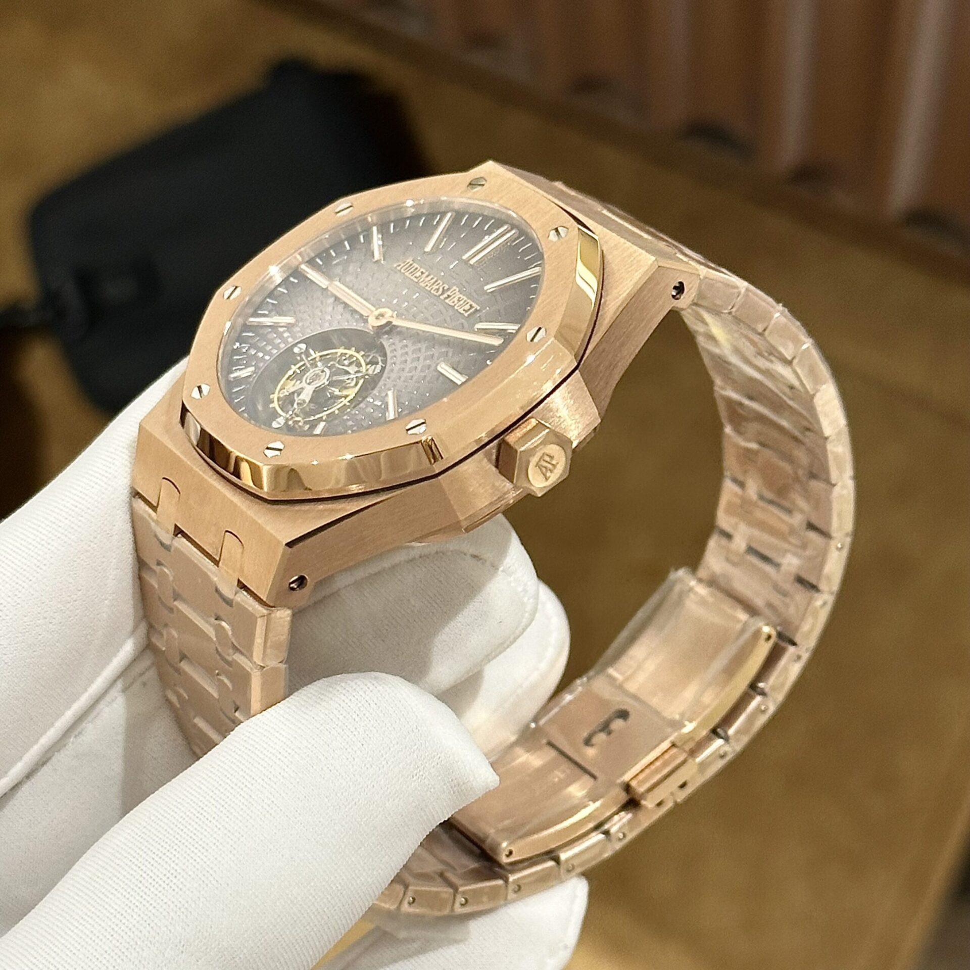 Explore the Finest Audemars Piguet Replica Watches for Luxury on a Budget