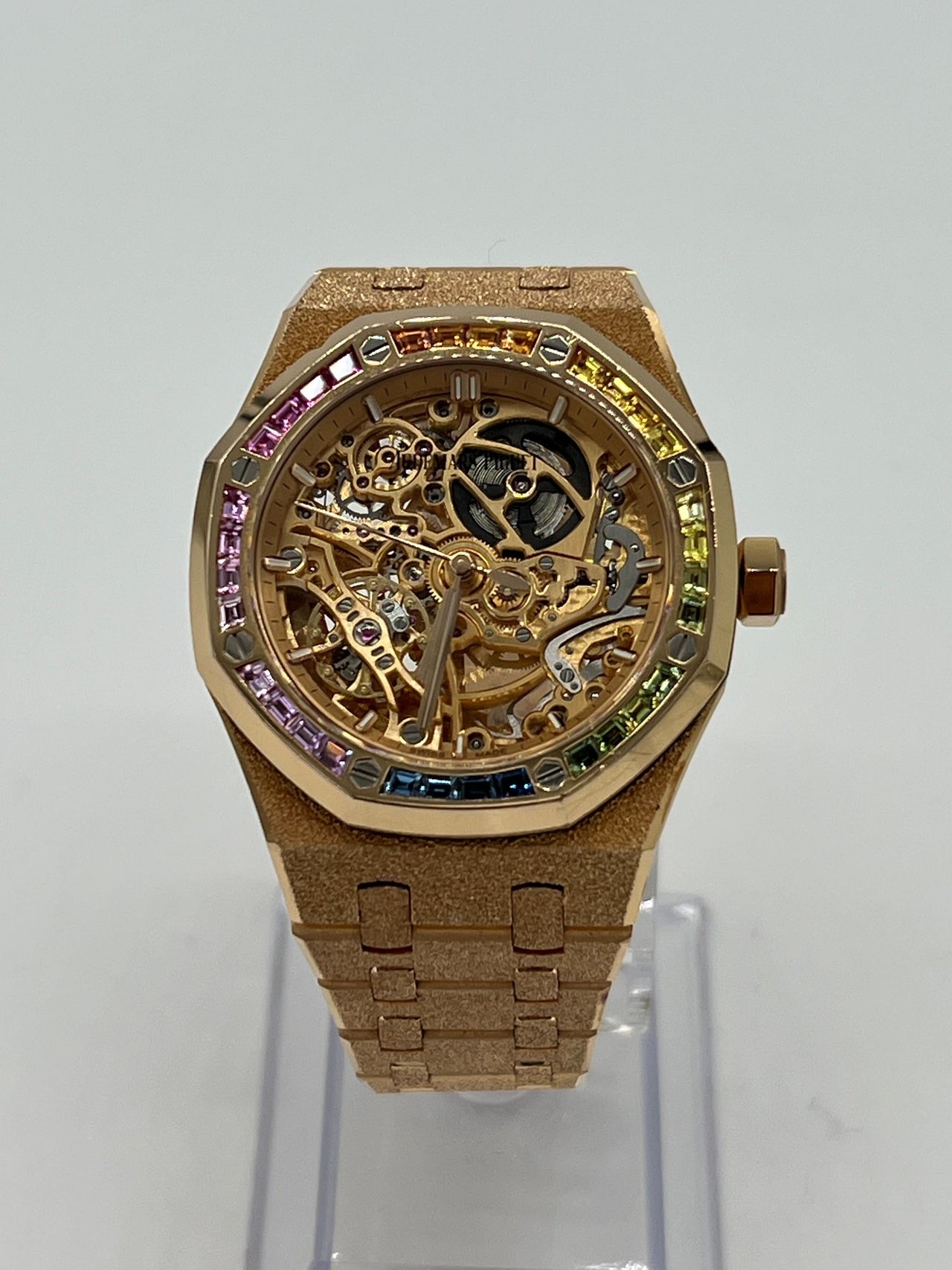 Audemars Piguet Royal Oak Rose Gold Frosted: Iconic Design and Craftsmanship