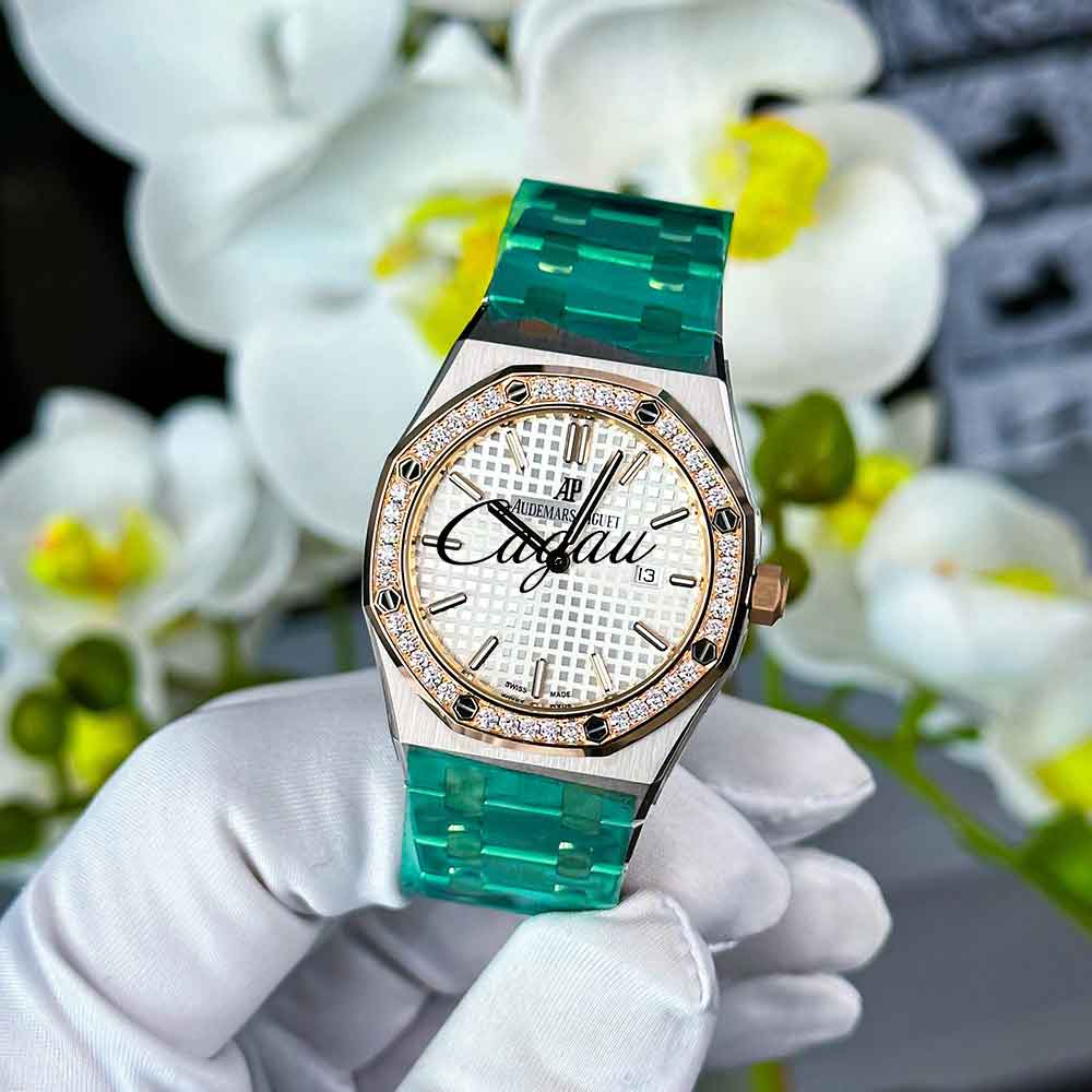 Audemars Piguet Watches for Women: Discover Luxury and Craftsmanship