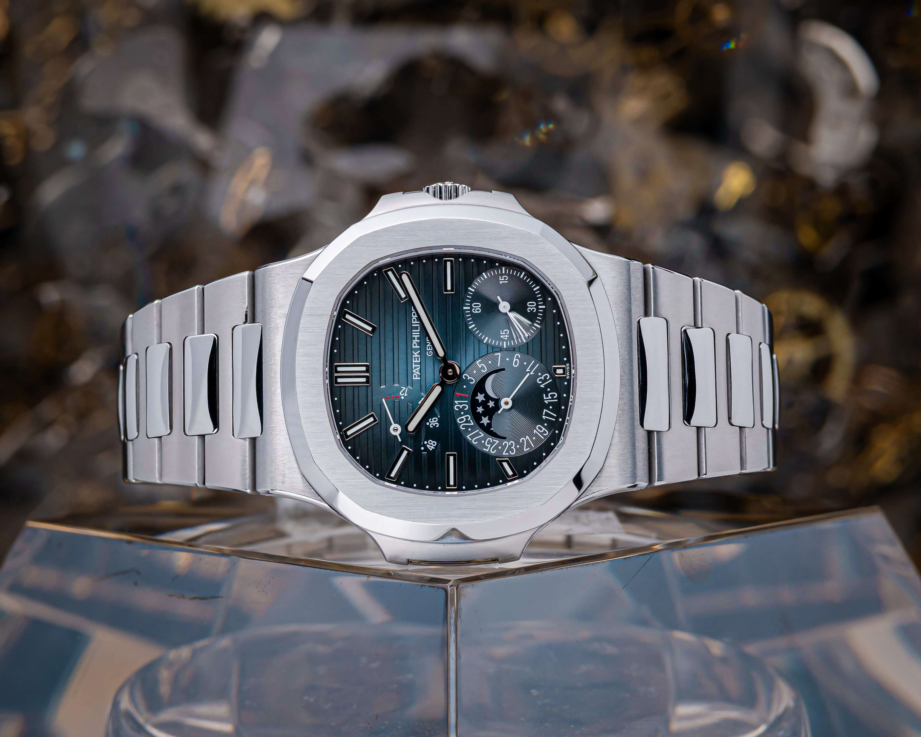 Exploring the Iconic Patek Philippe Blue Nautilus: A Collector's Dream