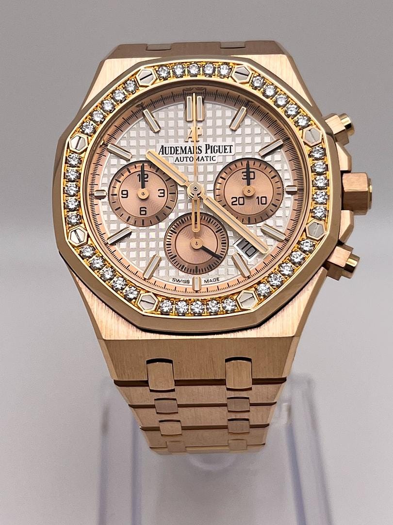 Audemars Piguet Royal Oak Chrono Rose Gold: Luxury & Precision Combined