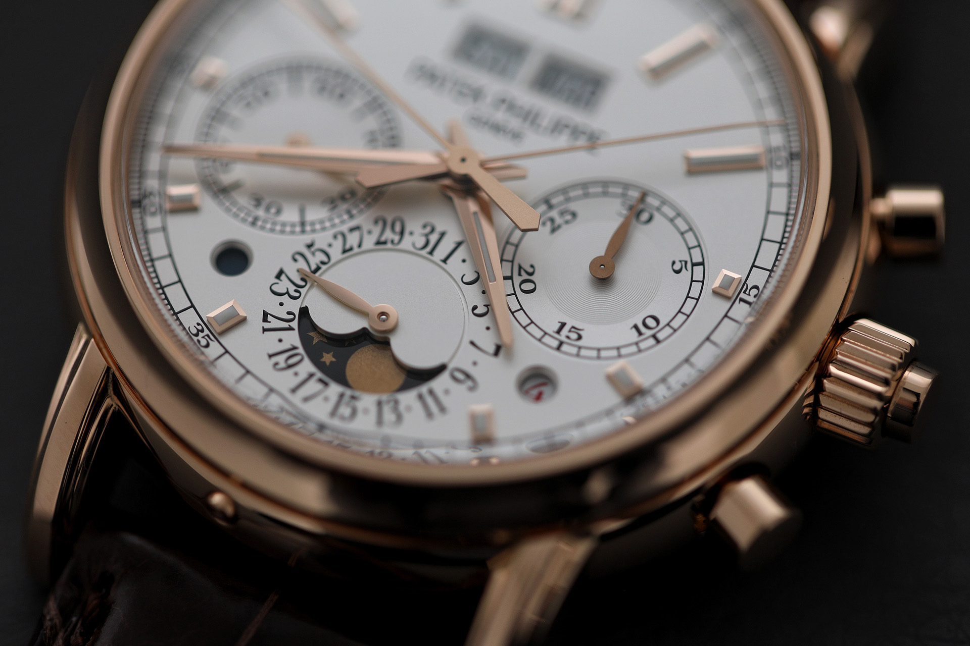 Why Patek Philippe 5204 Stands Out: Design, Craftsmanship, and Innovation