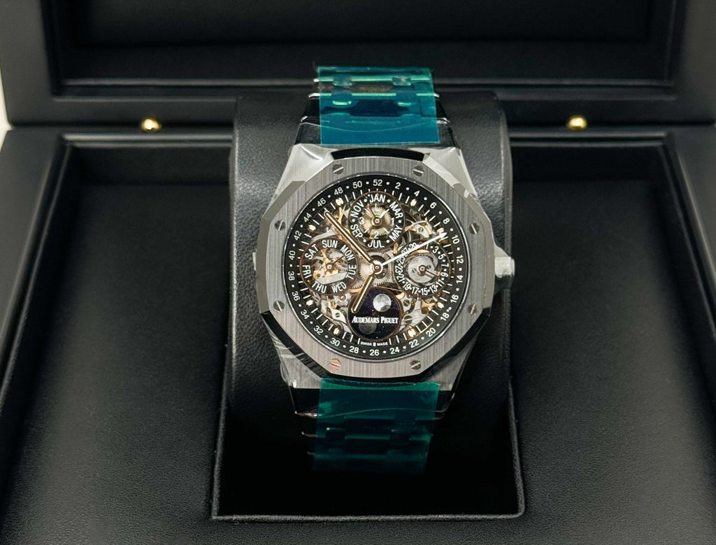 Audemars Piguet Ceramic Watches: A Blend of Innovation and Craftsmanship