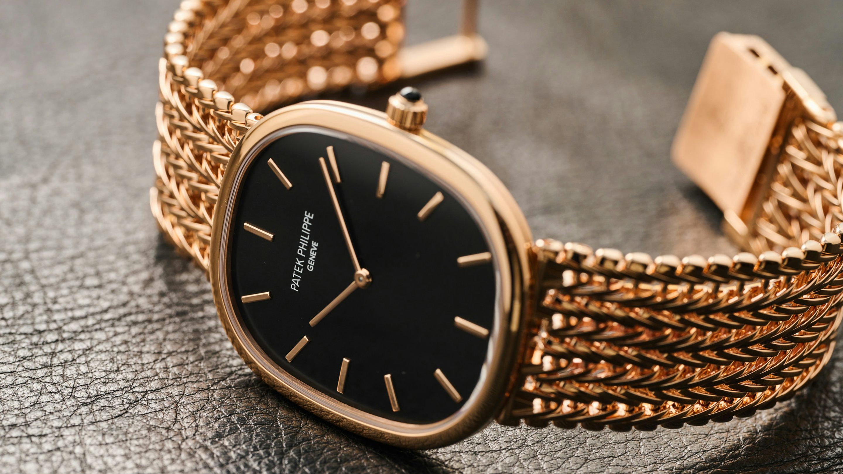 Discover the Elegance of Patek Philippe Golden Ellipse Watches