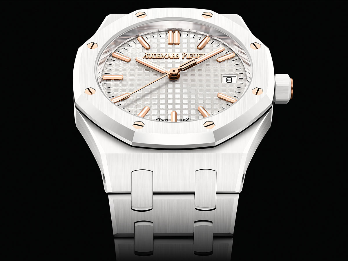 Audemars Piguet Ceramic Watches: A Blend of Innovation and Craftsmanship