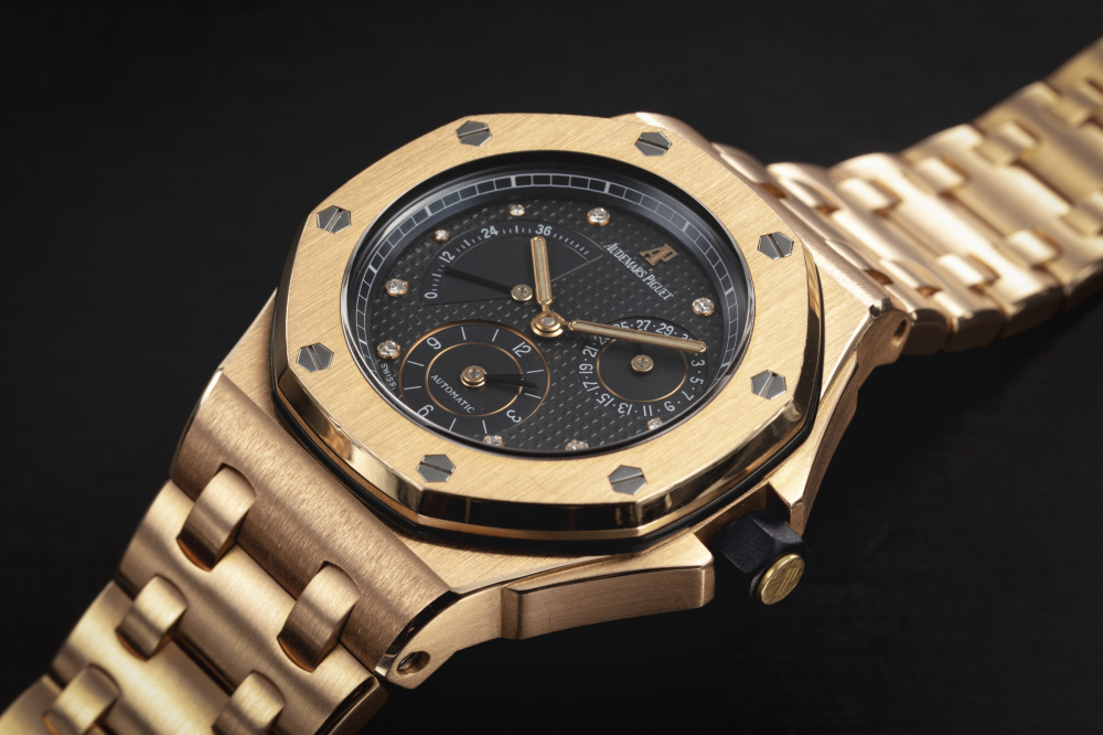 Audemars Piguet Royal Oak Dual Time Hong Kong Edition: Limited Luxury Watch Collection