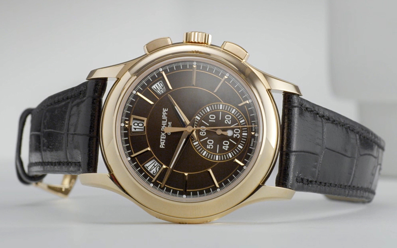 Discover the Elegance of Patek Philippe 5905P: A Timepiece of Precision