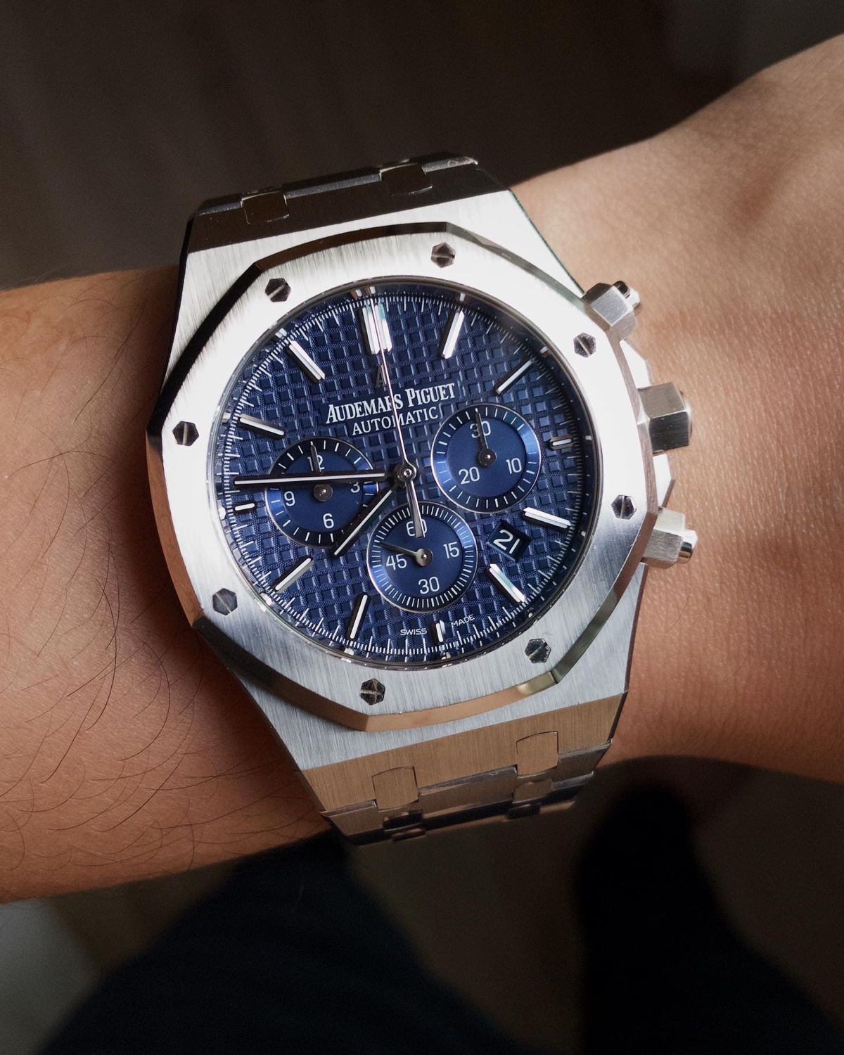 Explore the Audemars Piguet Royal Oak 26320ST: Features, Pricing & Reviews