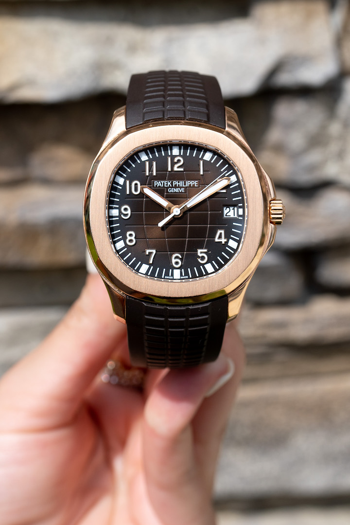 Patek Philippe Aquanaut 5167R Review: A Perfect Blend of Elegance and Functionality