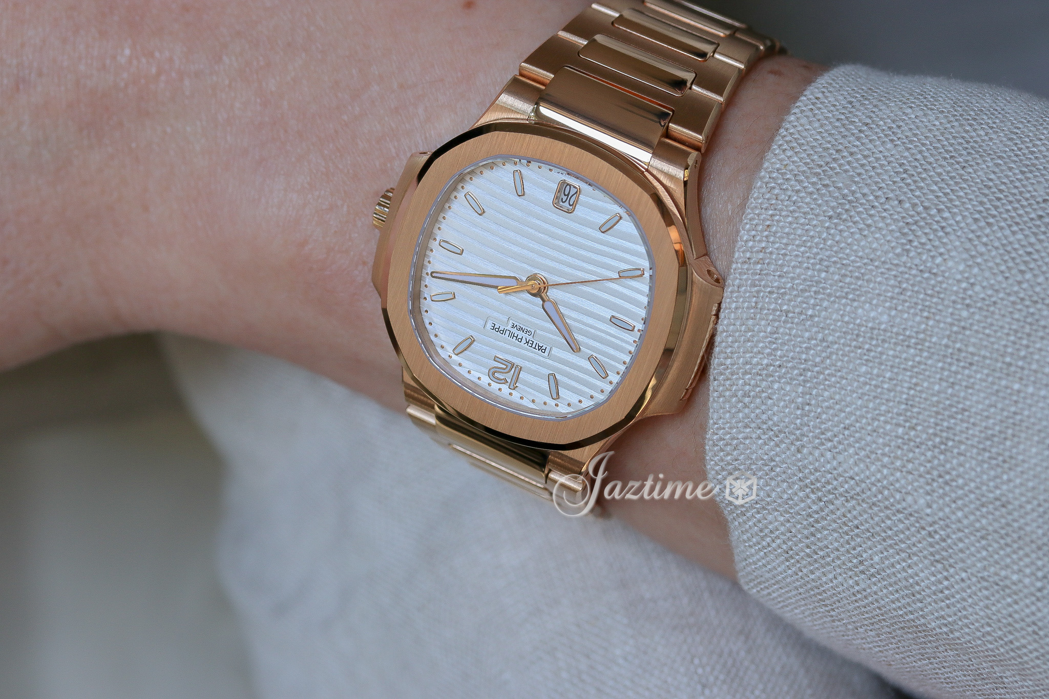 Buy Ladies Patek Philippe Nautilus Watch – Rare & Exclusive Timepieces